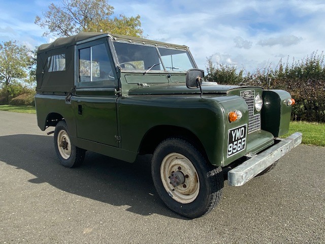 Used LAND ROVER SERIES II in Northampton, Northamptonshire